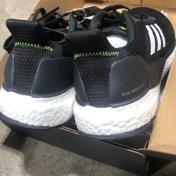 BNIB Adidas Solar Boost 19 M - Picture 7 of 8